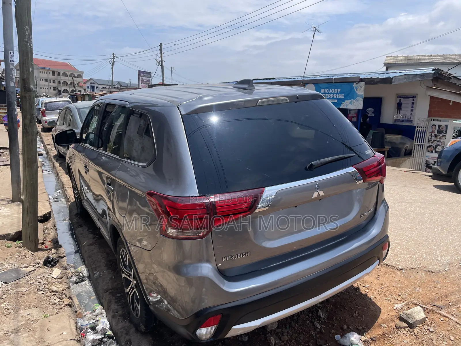 Mitsubishi Outlander SE AWC 2018 Gray