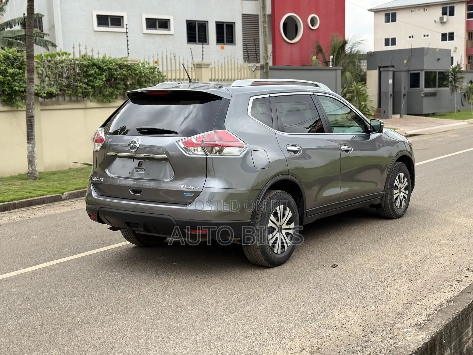 Nissan Rogue SL 4dr SUV AWD (2.5L 4cyl CVT) 2015 Gray