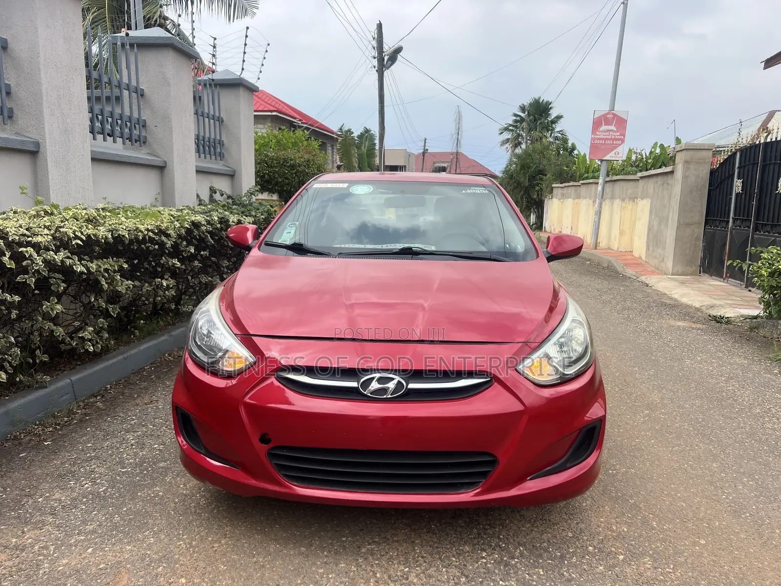 Hyundai Accent SE Sedan 2016 Red