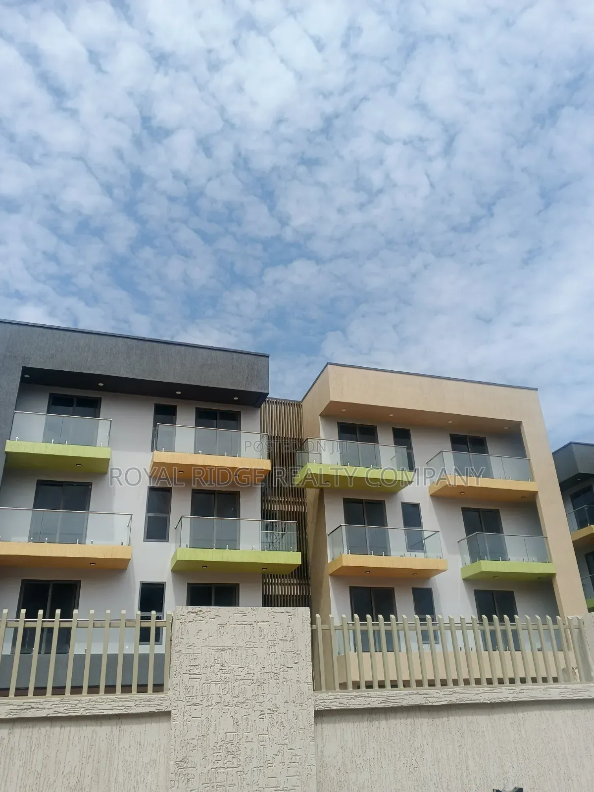 2bdrm Apartment in Burma Hills Close To, Accra Metropolitan for rent