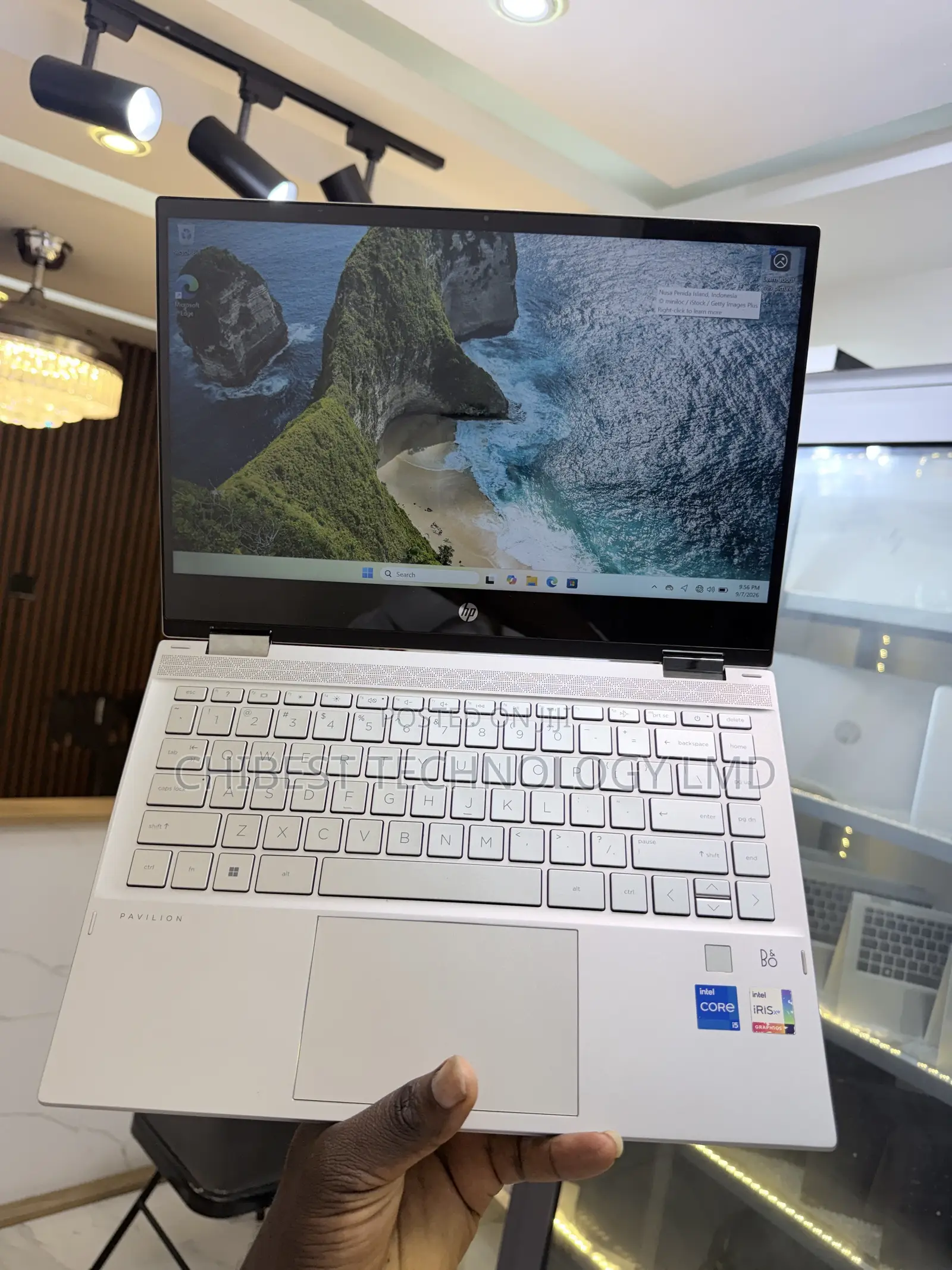 Laptop HP Pavilion 14 x360 2-in-1 8GB Intel Core i5 SSD 512GB