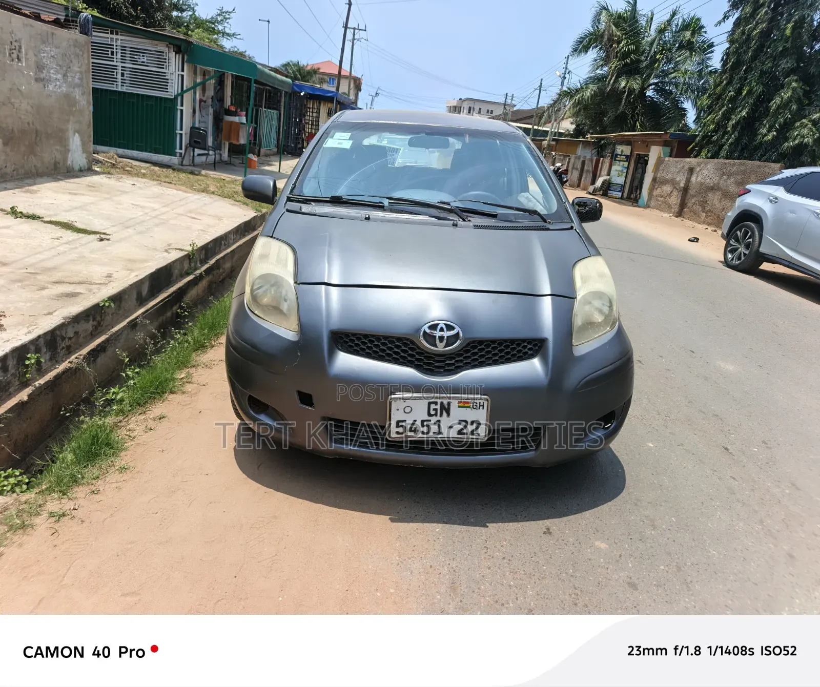 Toyota Yaris 2010 Gray