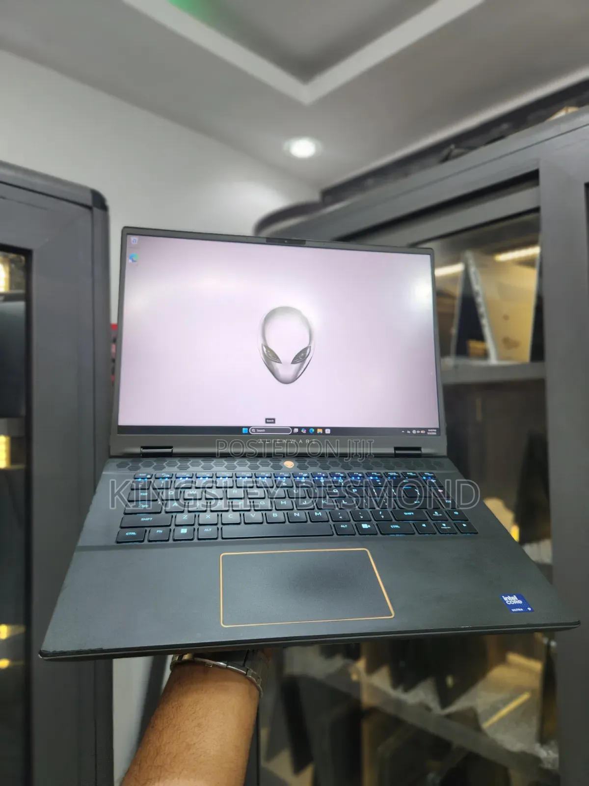 Laptop Alienware M16 R2 32GB Intel Core Ultra 9 SSD 1T