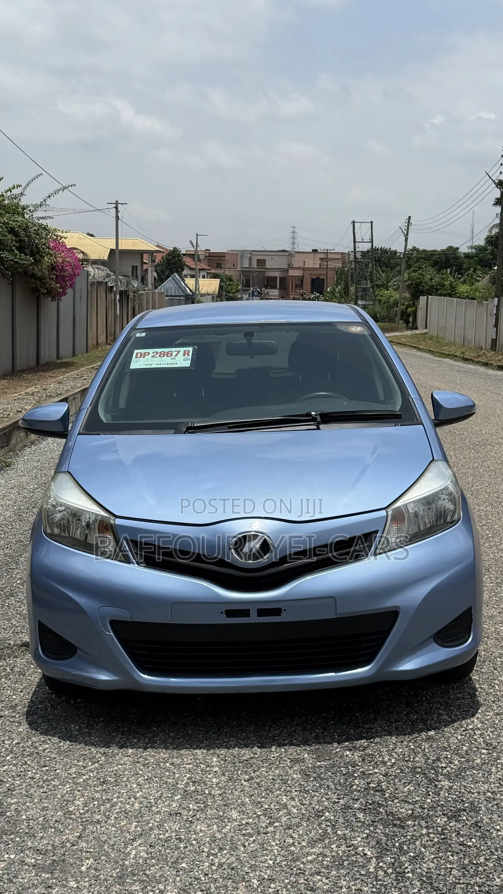 Toyota Vitz 1.3 AWD 5dr 2014 Blue
