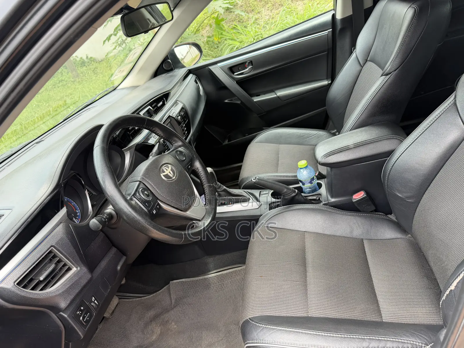 Toyota Corolla 2015 Black