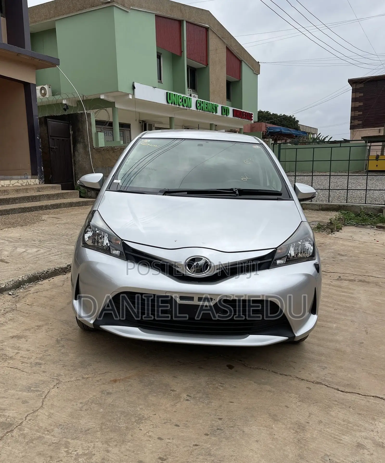 Toyota Vitz 1.3 AWD 3dr 2015 Silver