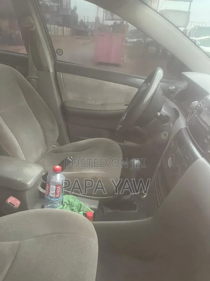 Toyota Corolla 2006 Silver