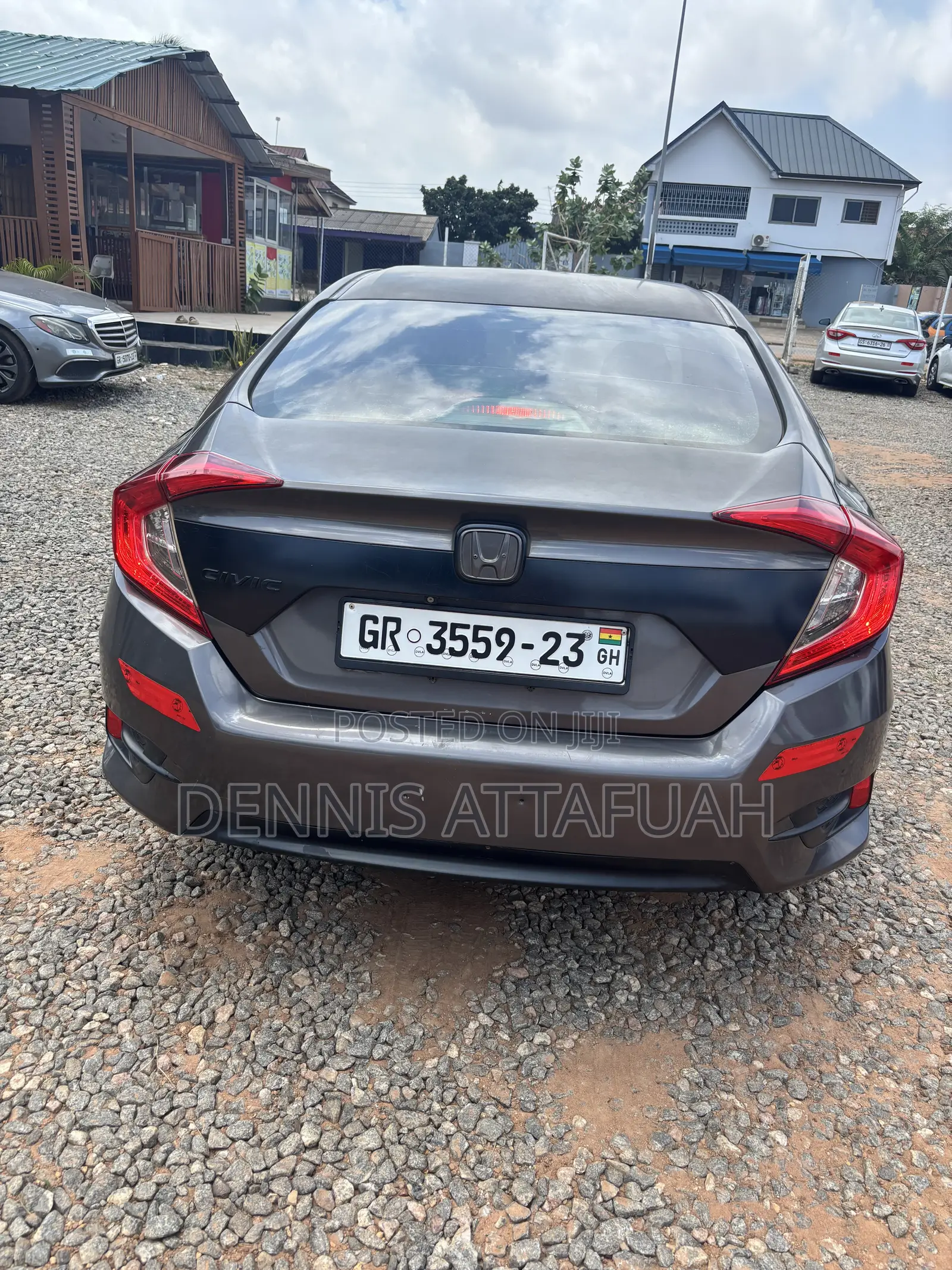 Honda Civic LX 2dr Coupe (2.0L 4cyl) 2016 Gray