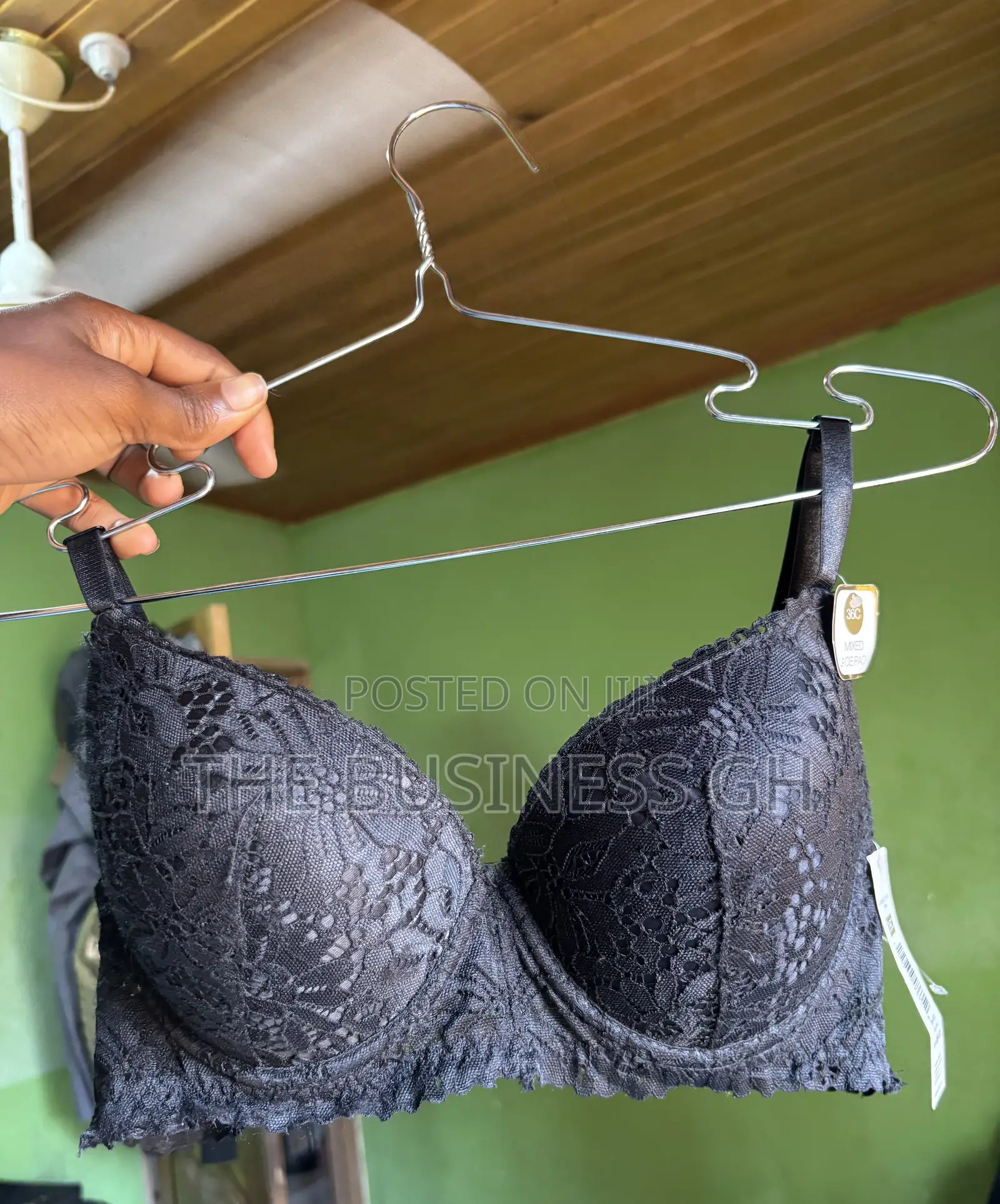 Adrienne Vittadini 36C Bra
