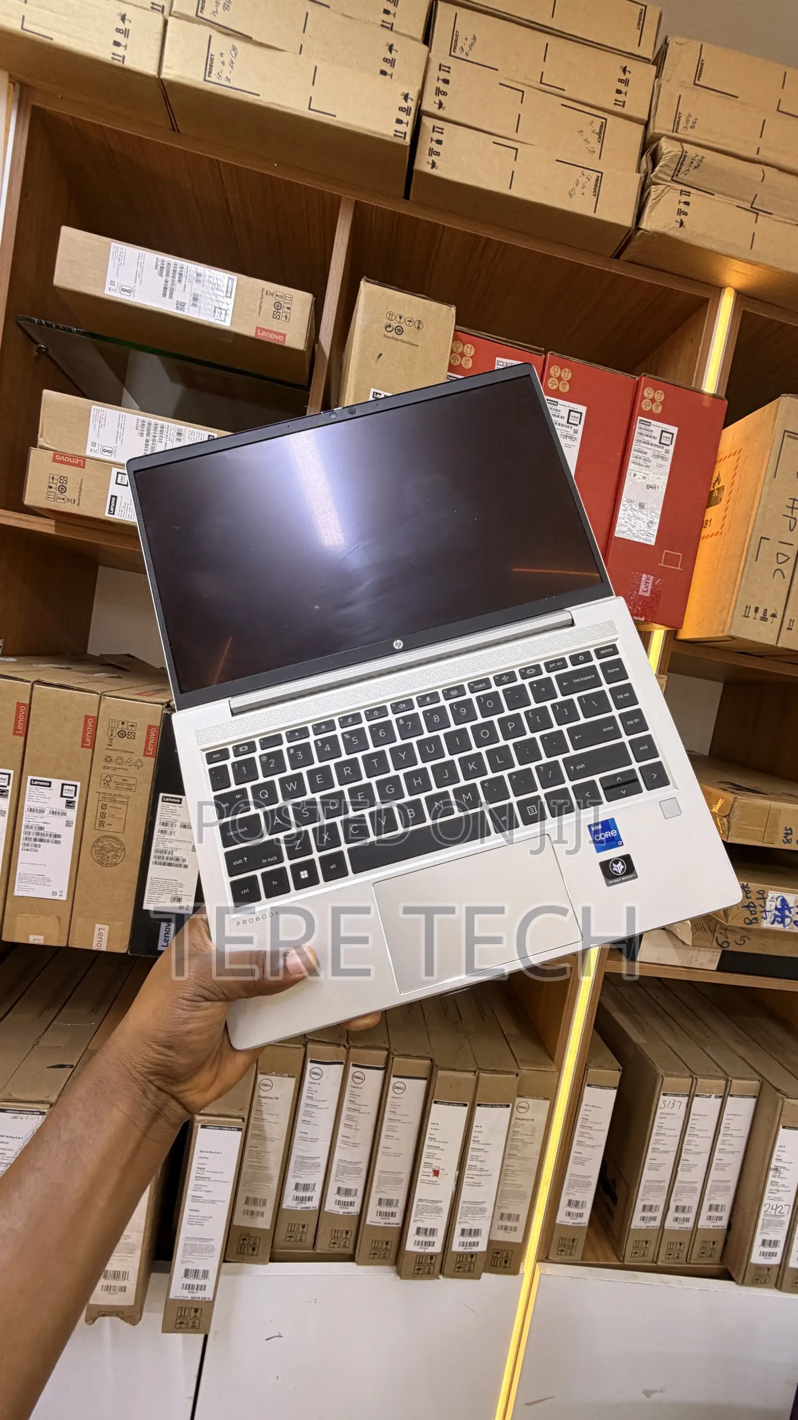 New Laptop HP ProBook 440 G9 16GB Intel Core i7 SSD 512GB