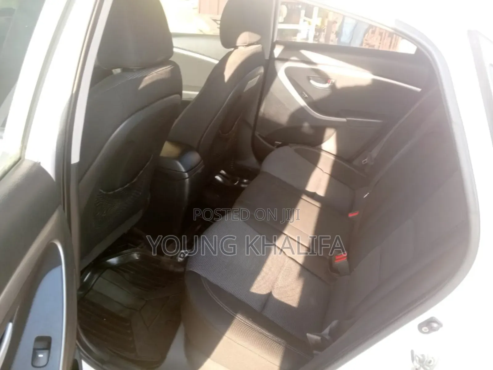 Hyundai Elantra 2015 White