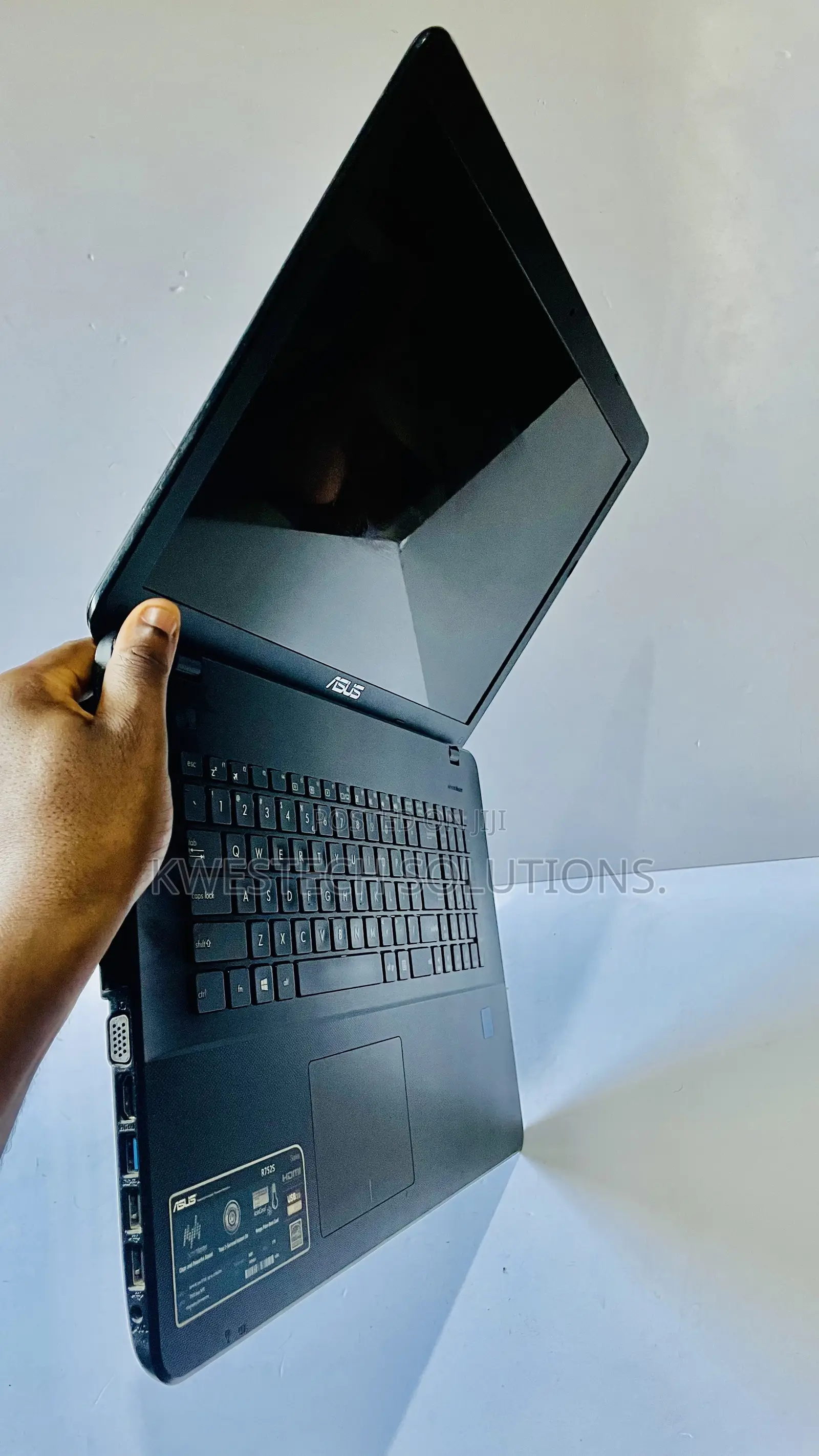Laptop Asus R750JK 4GB Intel Pentium HDD 160GB