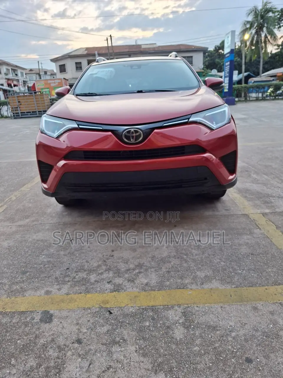 Toyota RAV4 2018 Red