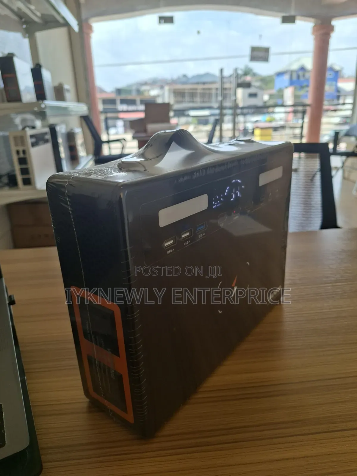 130000maH High Capacity Laptop Backup Power Bank