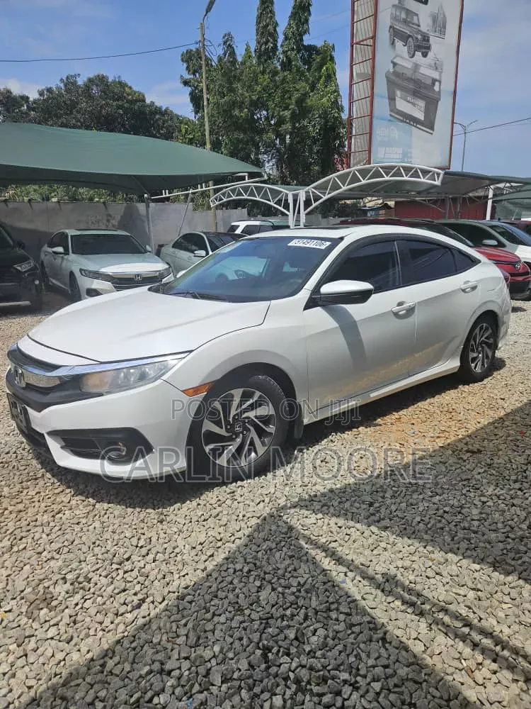 Honda Civic 2017 White