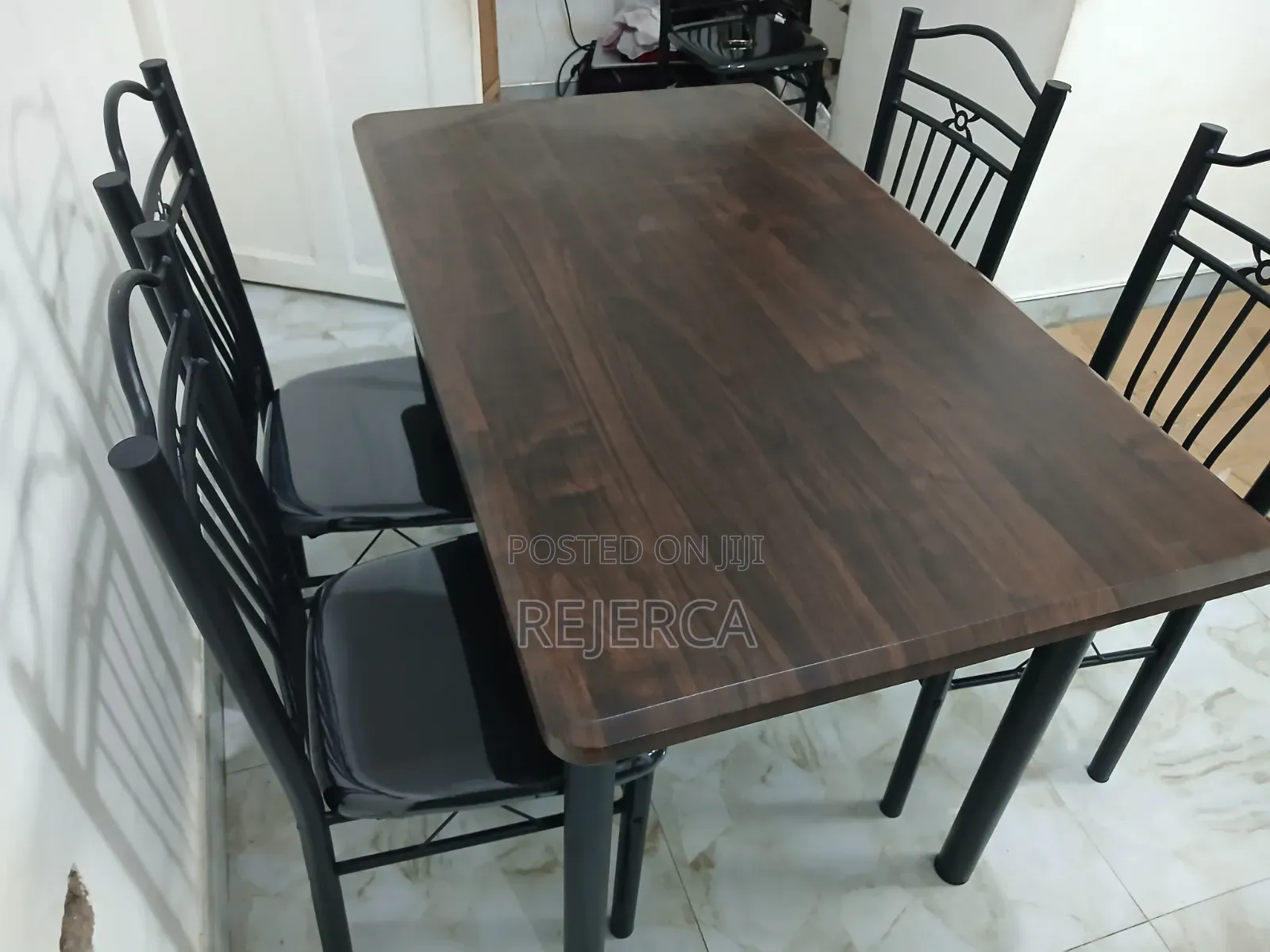 Affordable Dinning Set