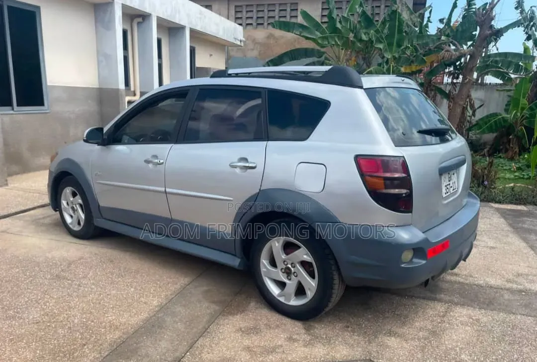 Pontiac Vibe 2005 Silver