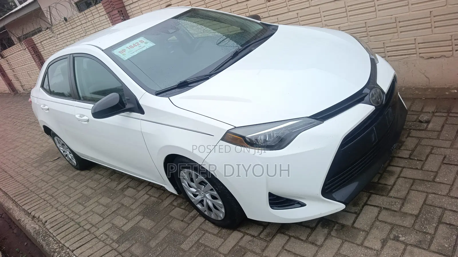 Toyota Corolla 2017 White