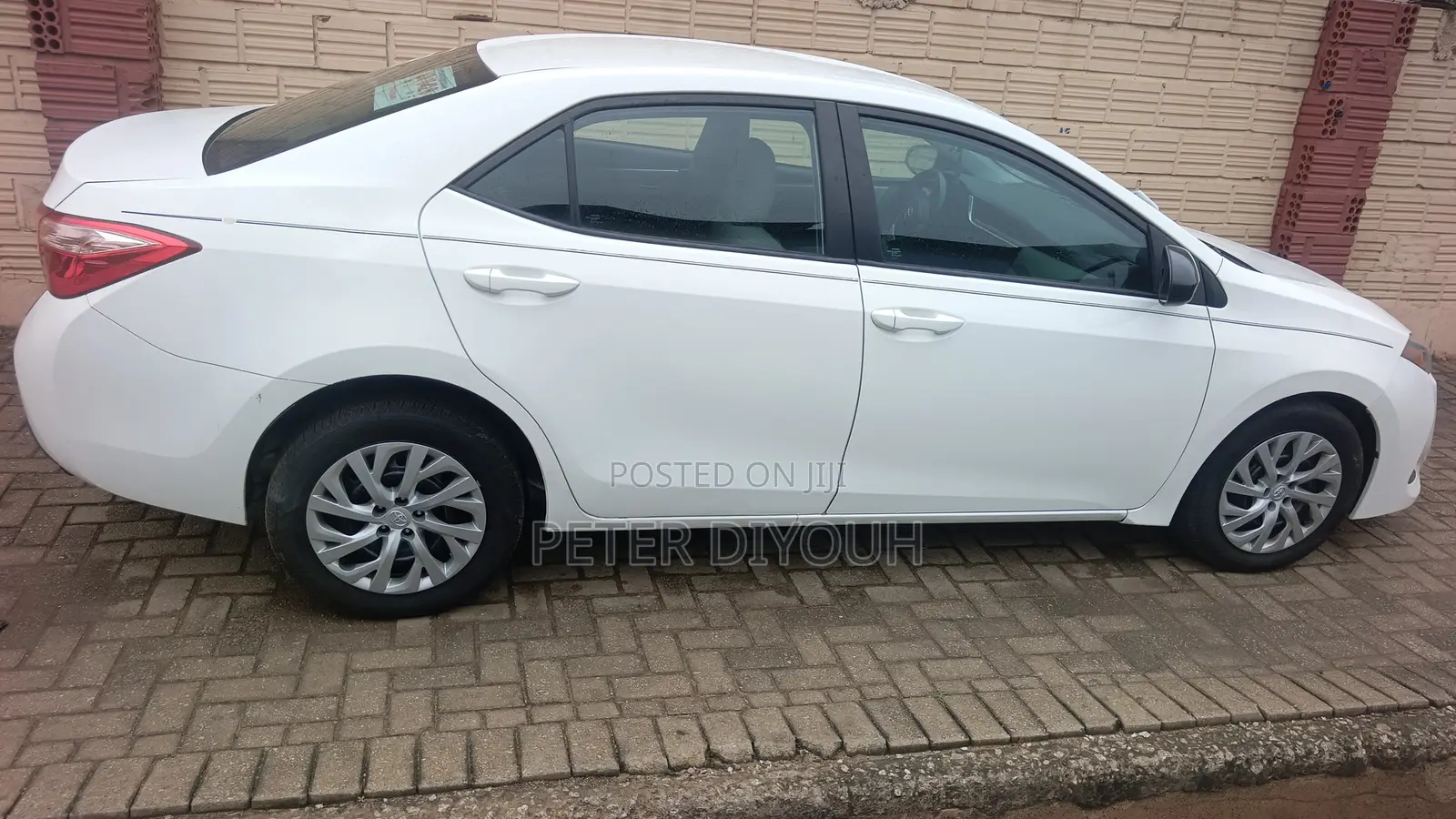 Toyota Corolla 2017 White