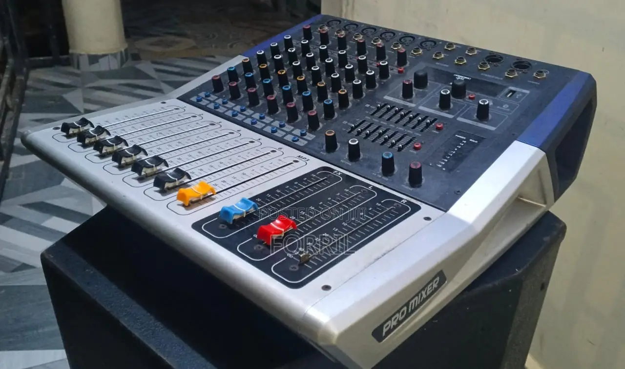 Pro DJ Mixer Kv60