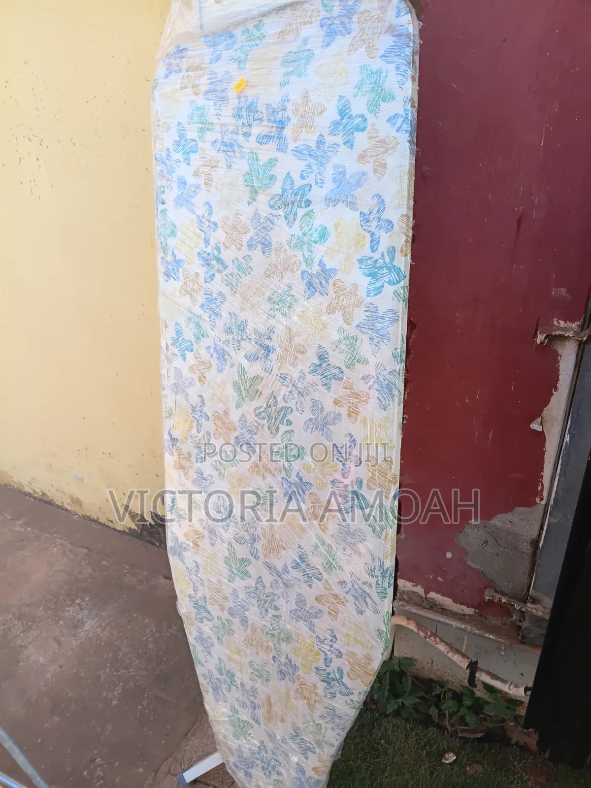Comfortable Iron Broaded