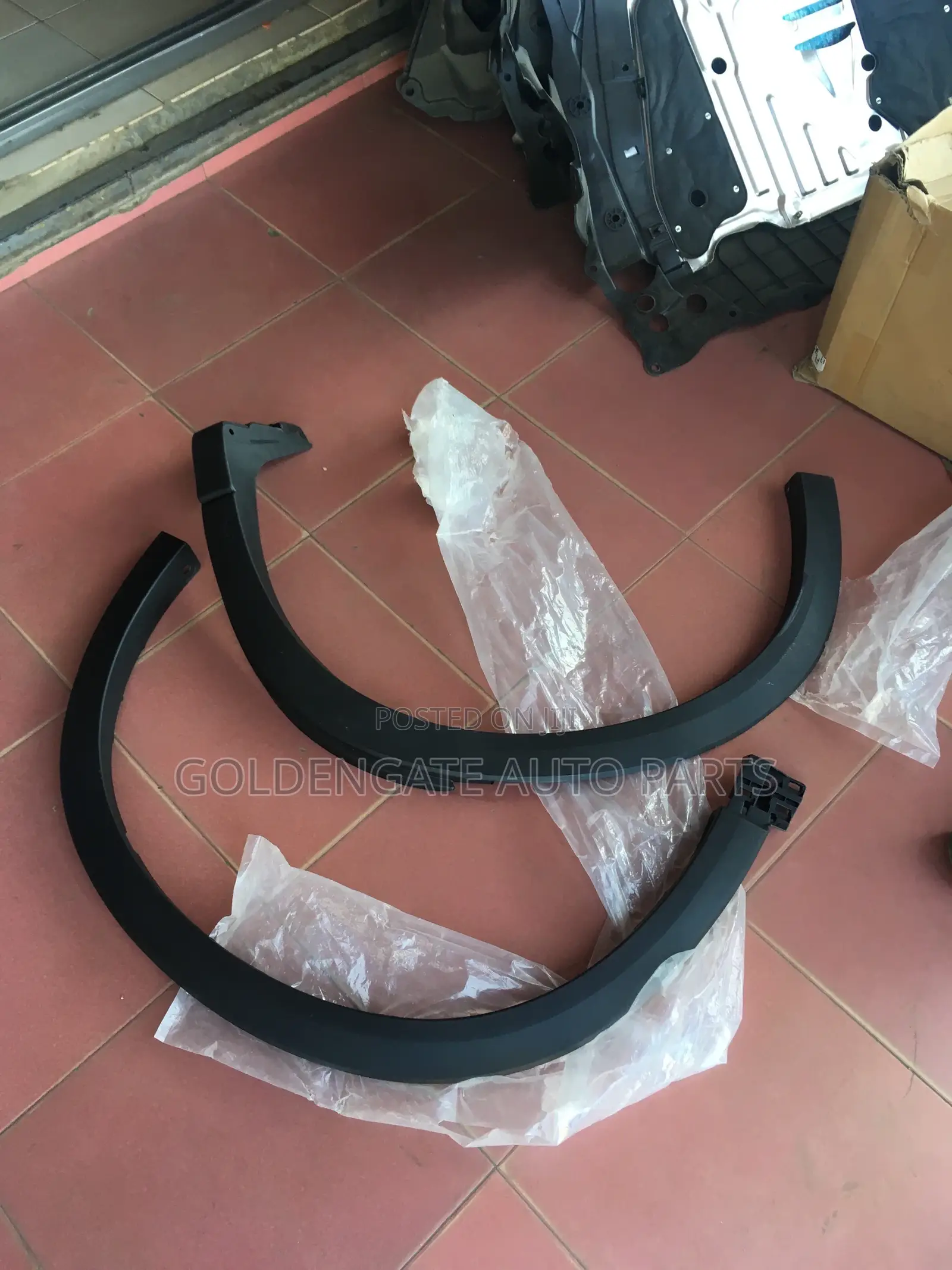 Mazda CX-5 22 to 25 Front and Back Fender Moulding