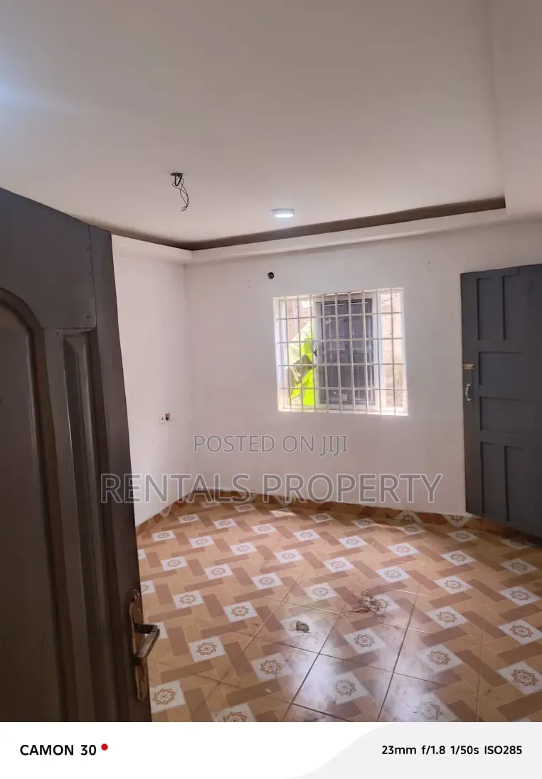 1bdrm Block of Flats in Barrier for rent