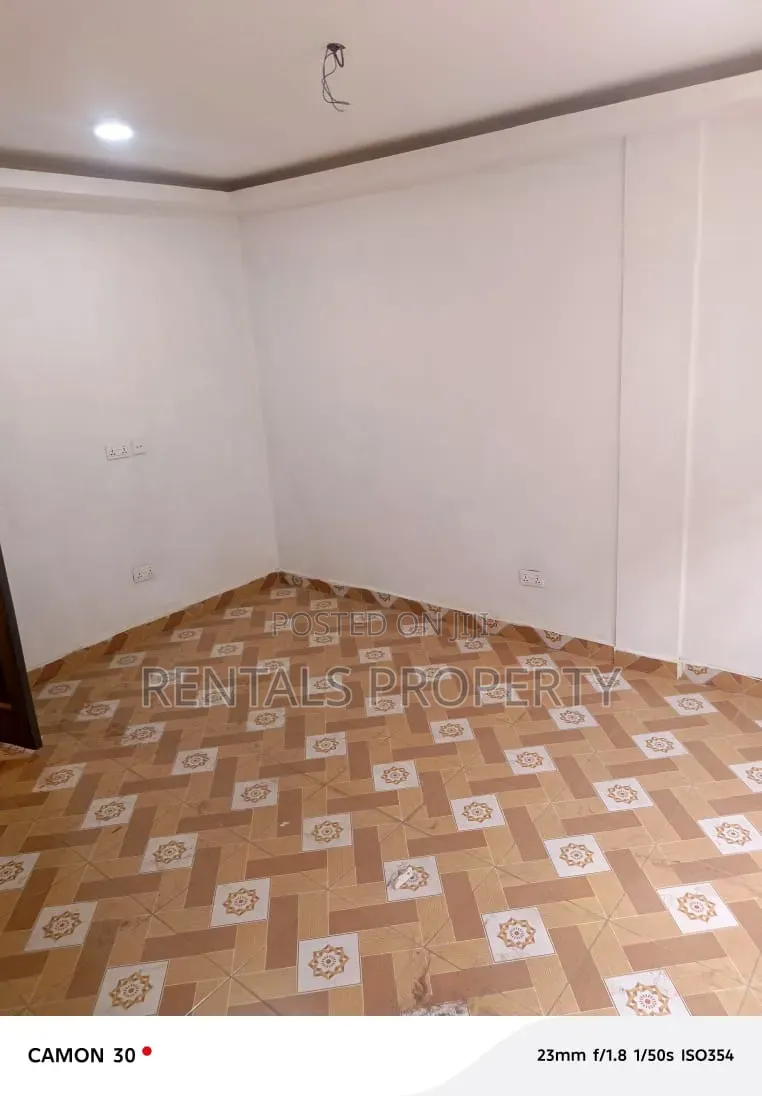 1bdrm Block of Flats in Barrier for rent