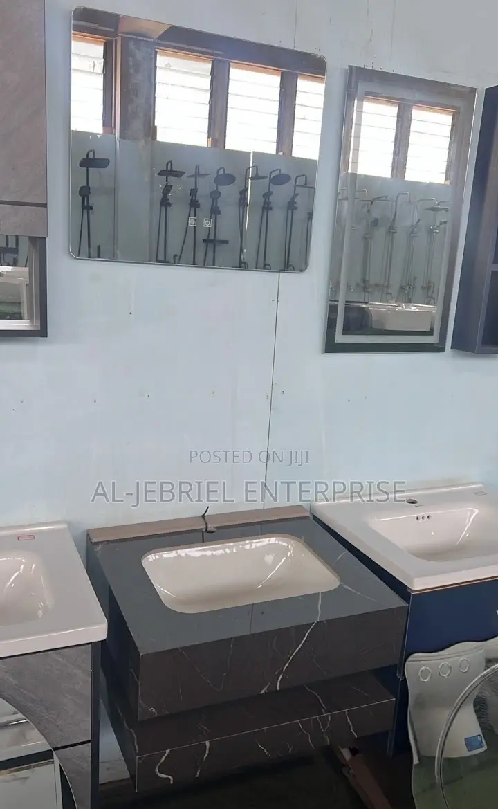 Cabinet Basin 60cm With LED Mirror