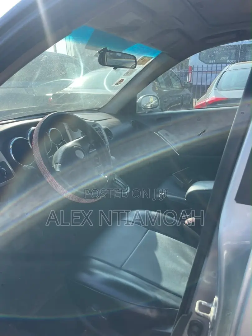 Pontiac Vibe 2007 Silver