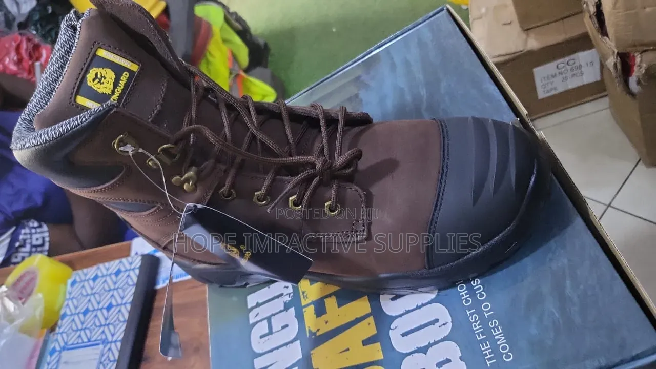 Kingaurd Desert Safety Boot.
