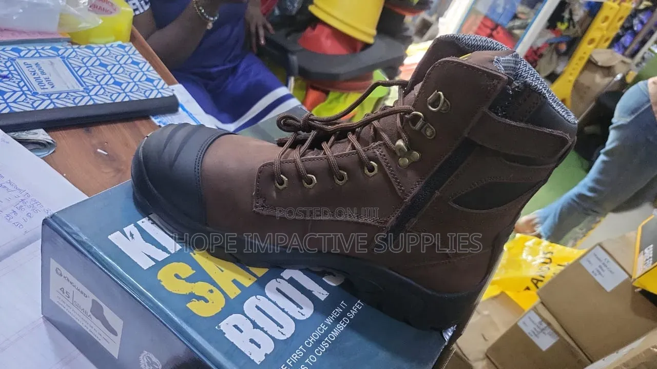 Kingaurd Desert Safety Boot.