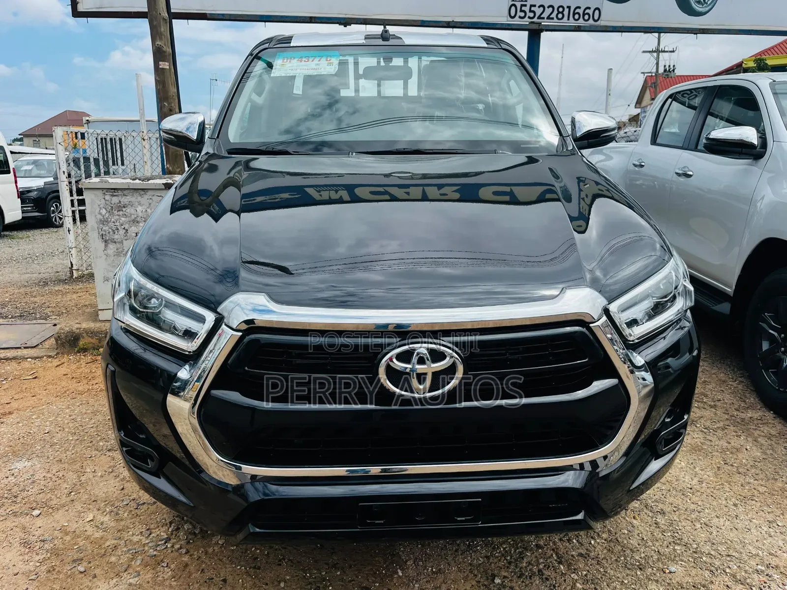 New Toyota Hilux 2025 Black