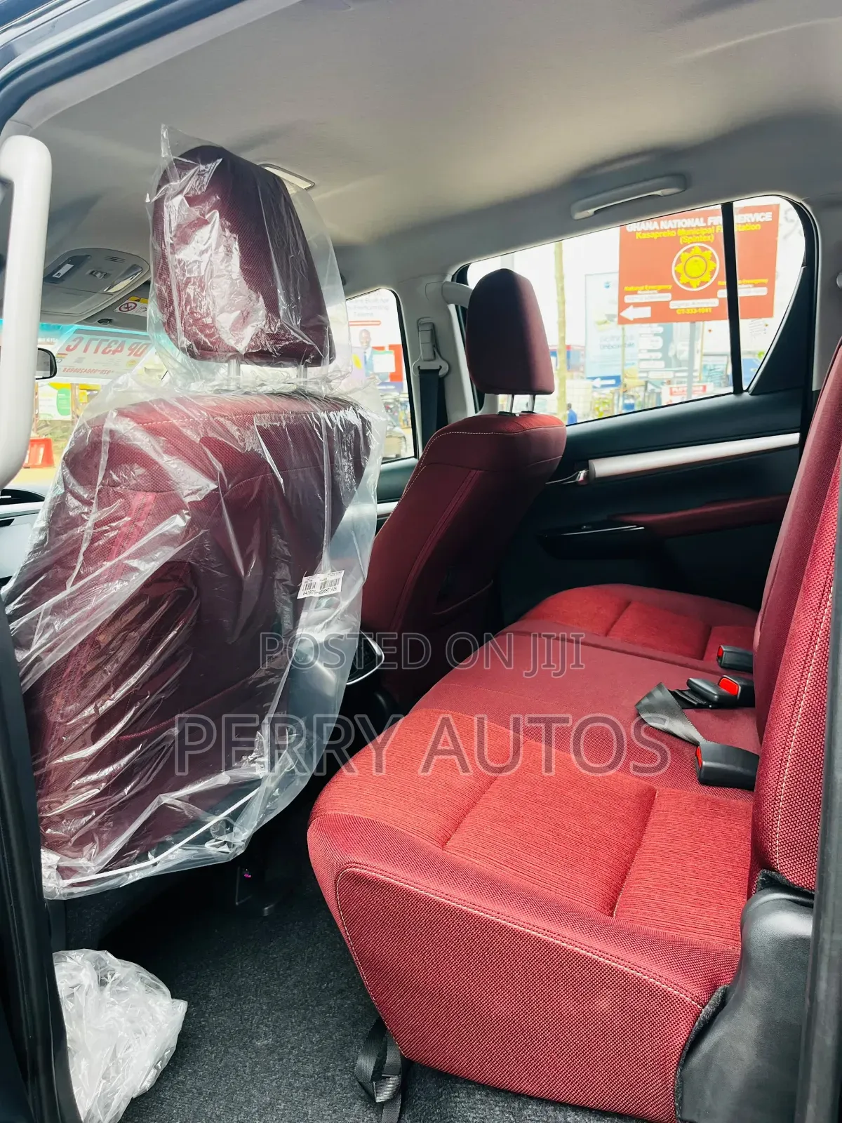 New Toyota Hilux 2025 Black