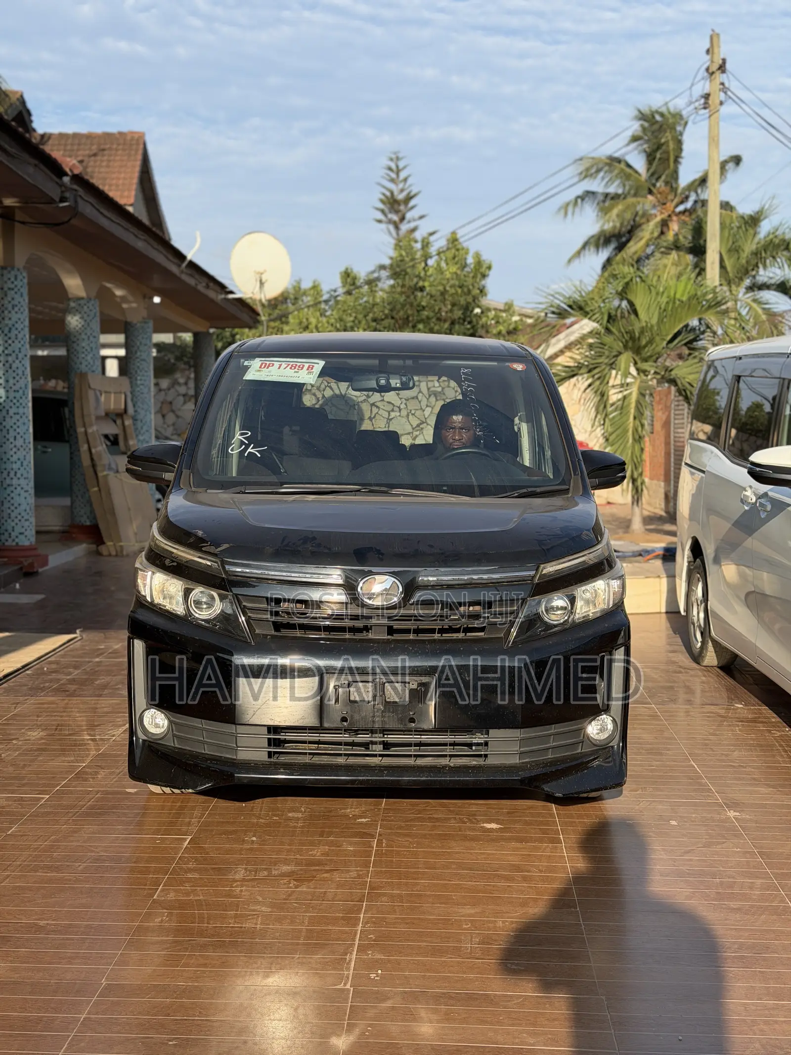 Toyota Voxy V 2WD 8-Seater 2015 Black