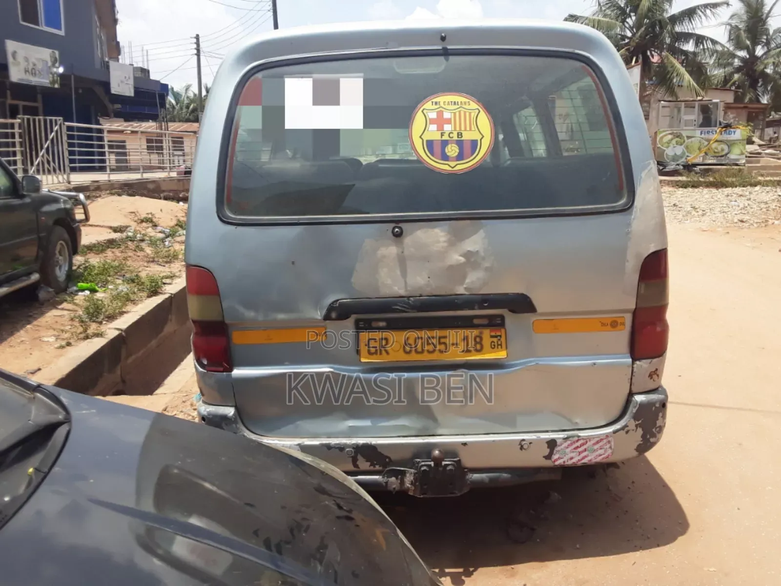 Toyota HiAce 2004 Grey