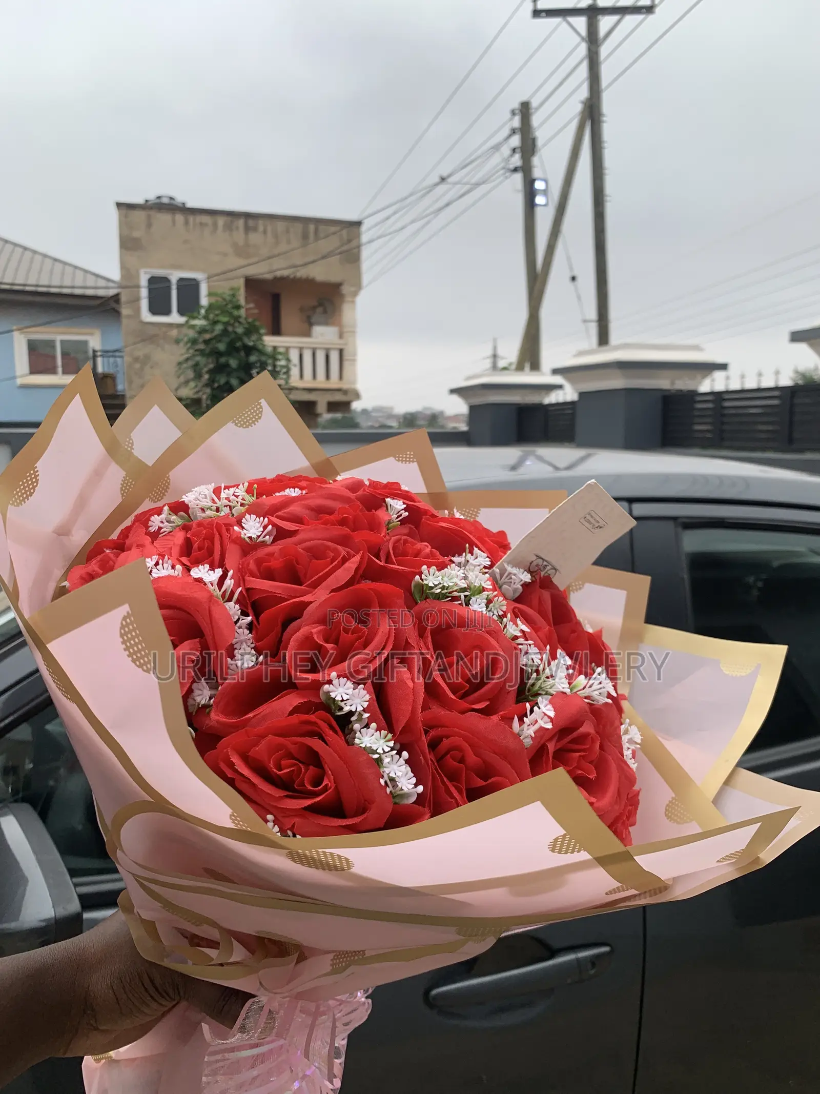 Exquisite Artificial Flower Bouquet
