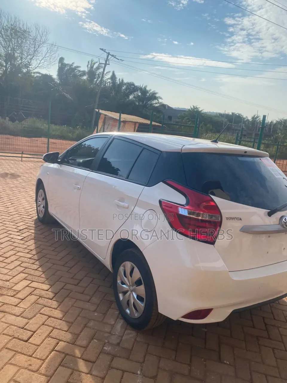 Toyota Yaris 2019 White