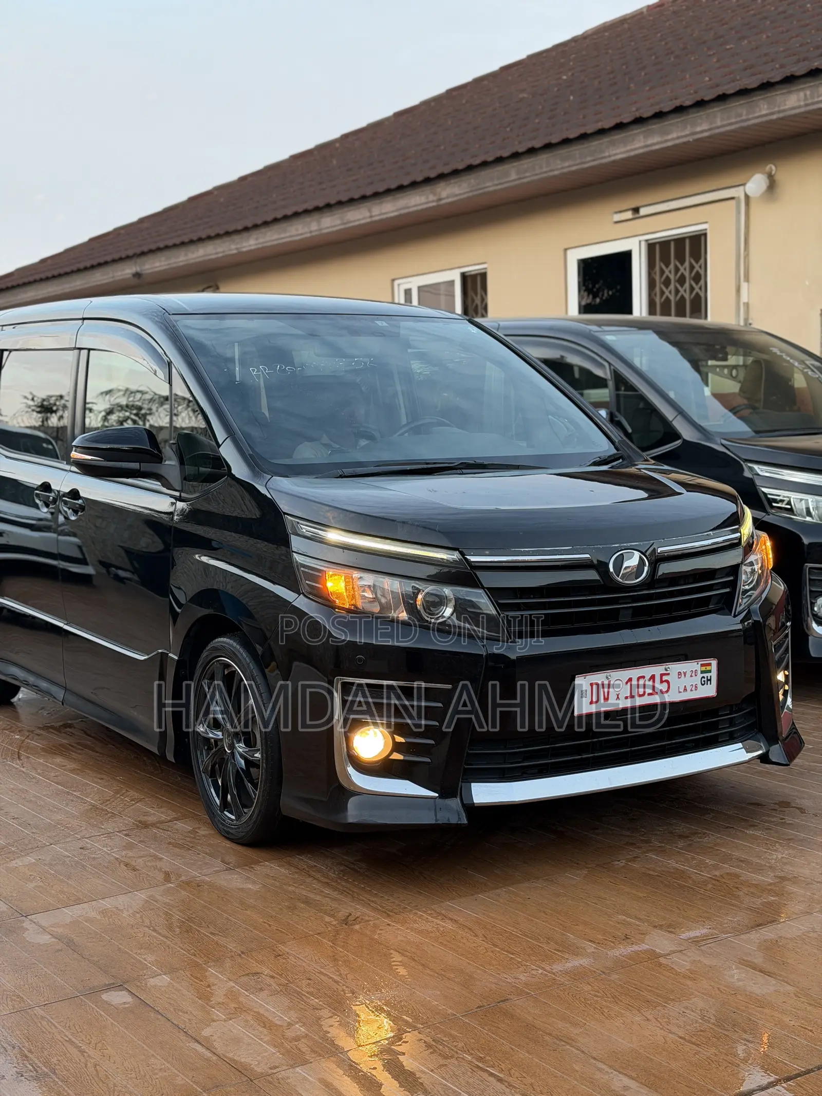 Toyota Voxy 2015 Black