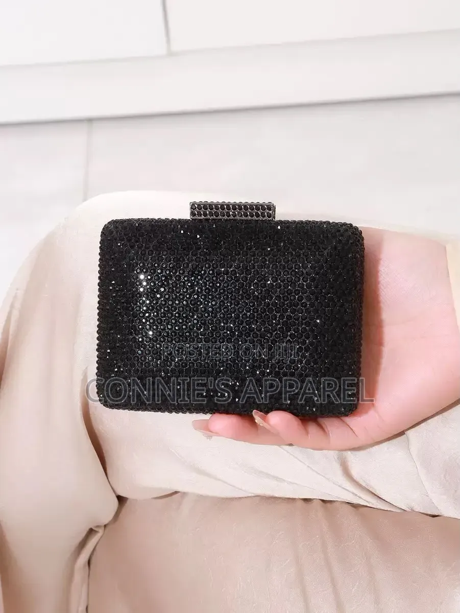 Classy Hand Clutch for Ladies