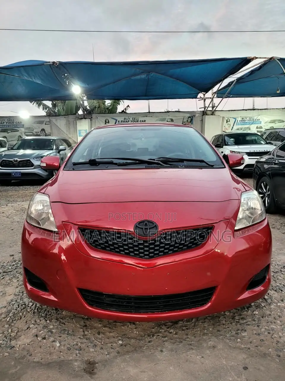 Toyota Yaris 2012 Red