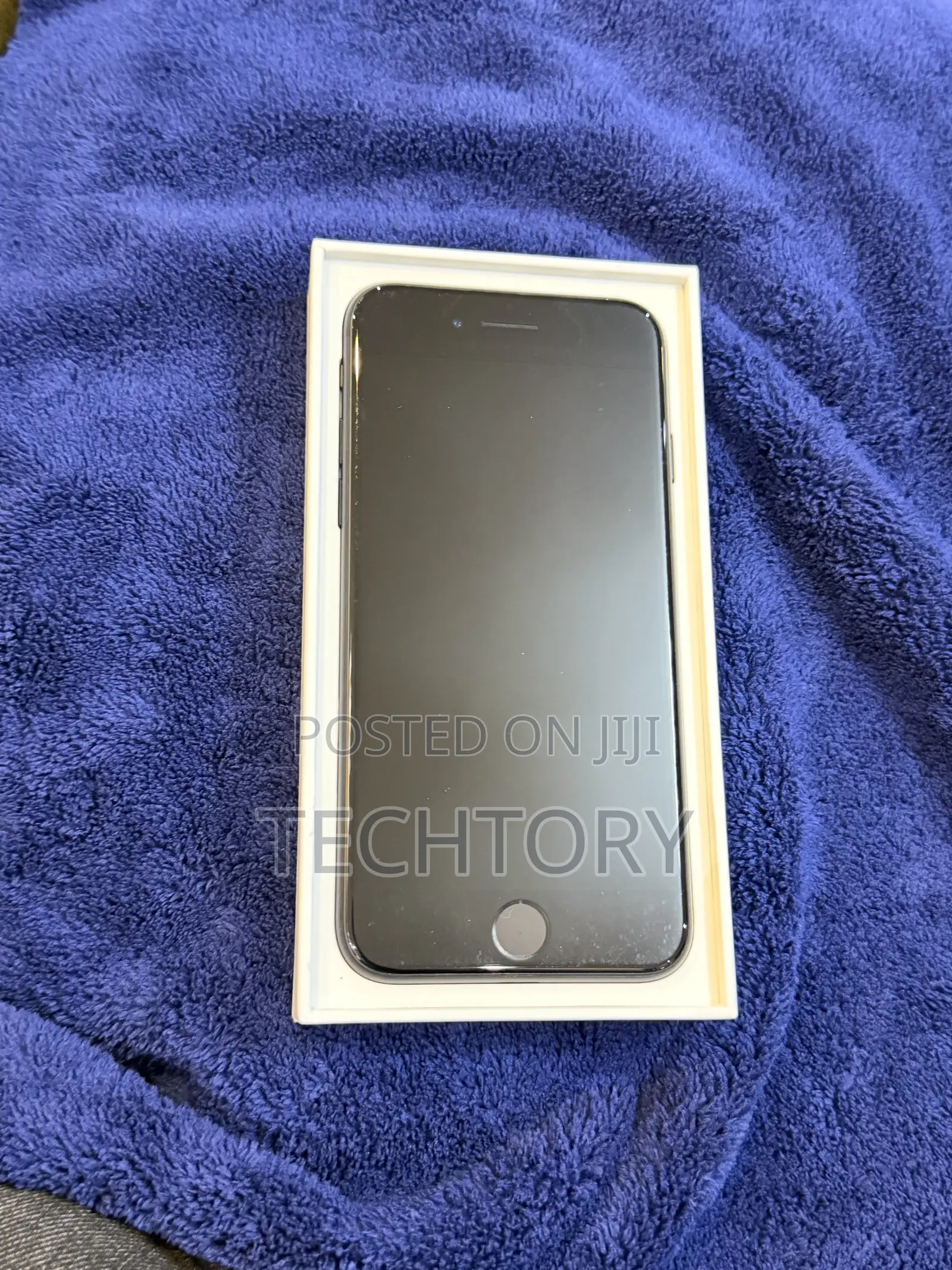 Apple iPhone SE (2022) 64 GB Black