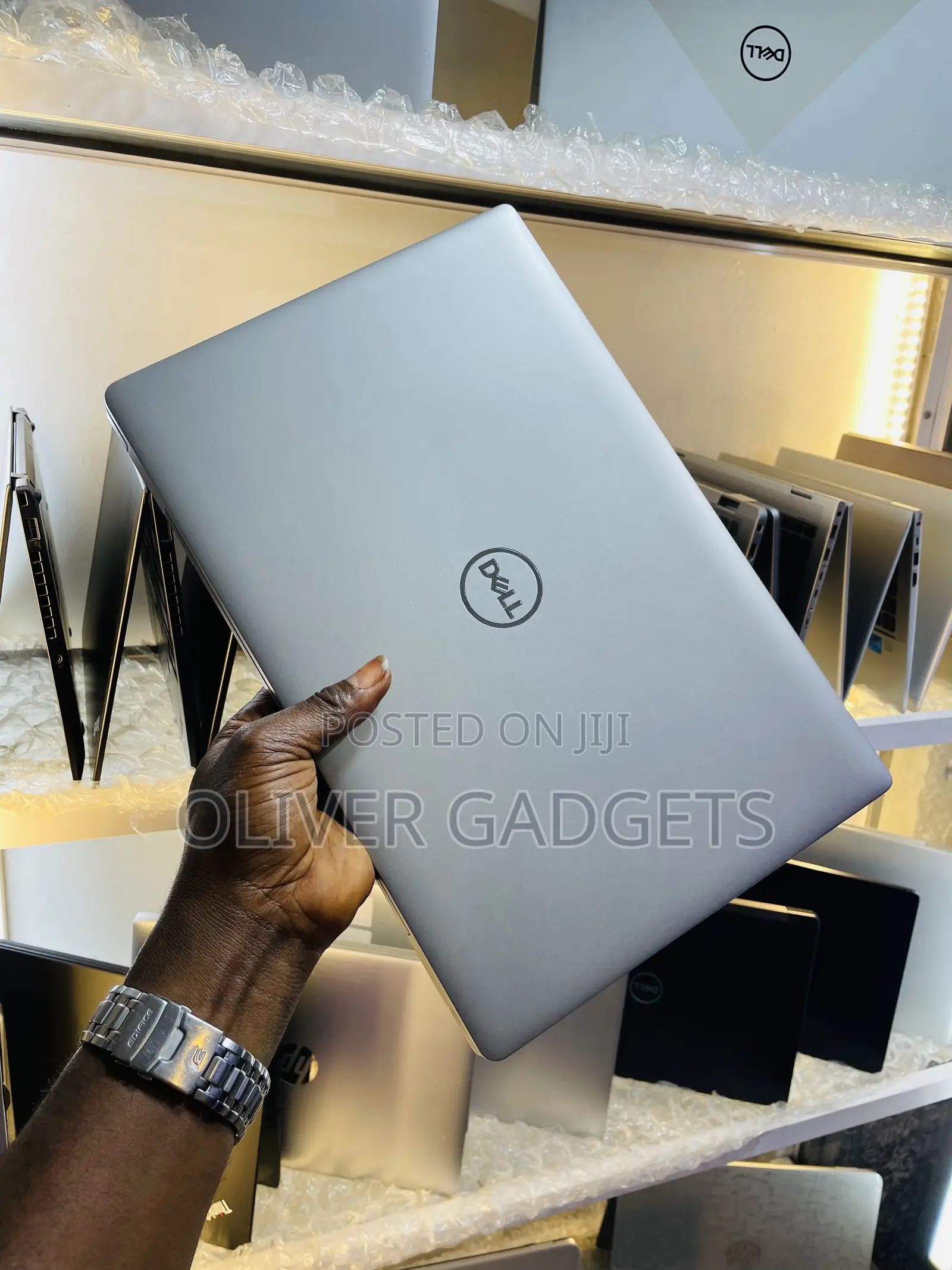 Laptop Dell Precision 3560 16GB Intel Core i7 SSD 512GB