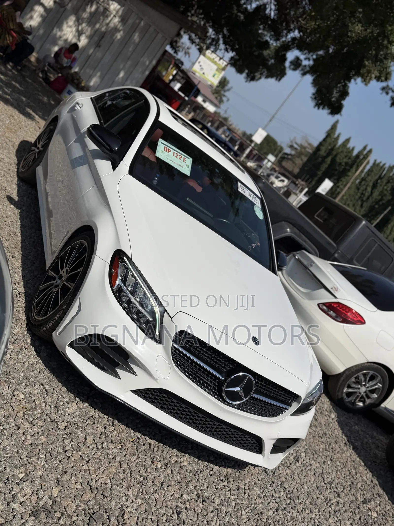 Mercedes-Benz C300 2021 White