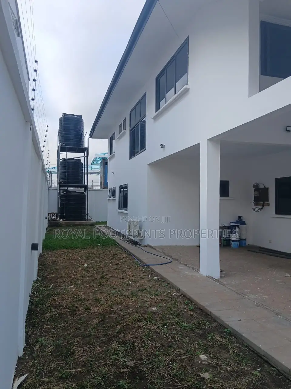 4bdrm House in Royal Footprints, Ashaley Botwe for rent