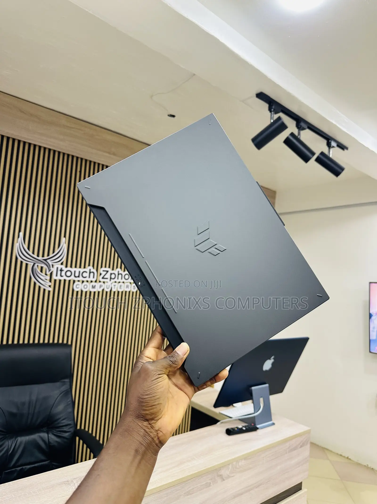 Laptop Asus TUF Gaming F15 16GB Intel Core i7 SSD 1T