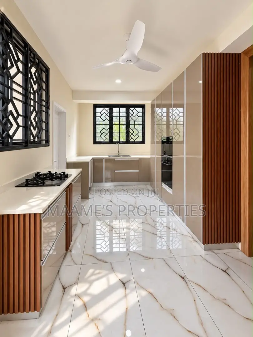 2bdrm Duplex in Oyarifa Mall Area for rent