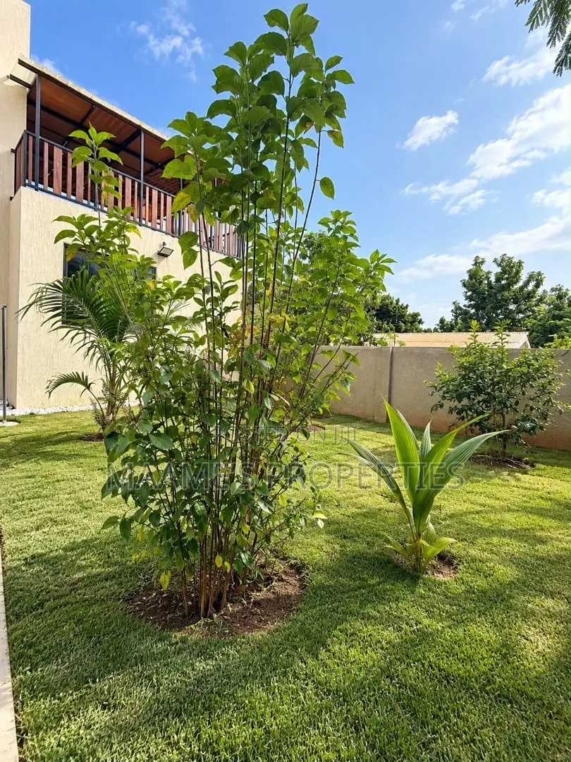 2bdrm Duplex in Oyarifa Mall Area for rent