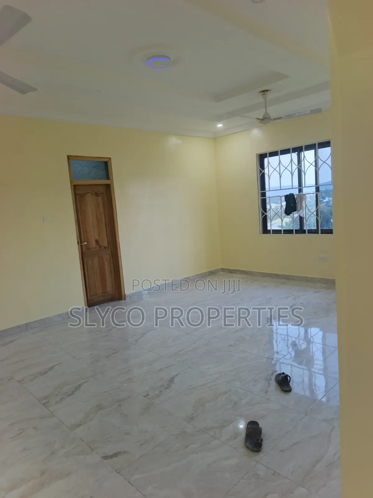 2bdrm Block of Flats in Koforidua Okorase, New-Juaben Municipal