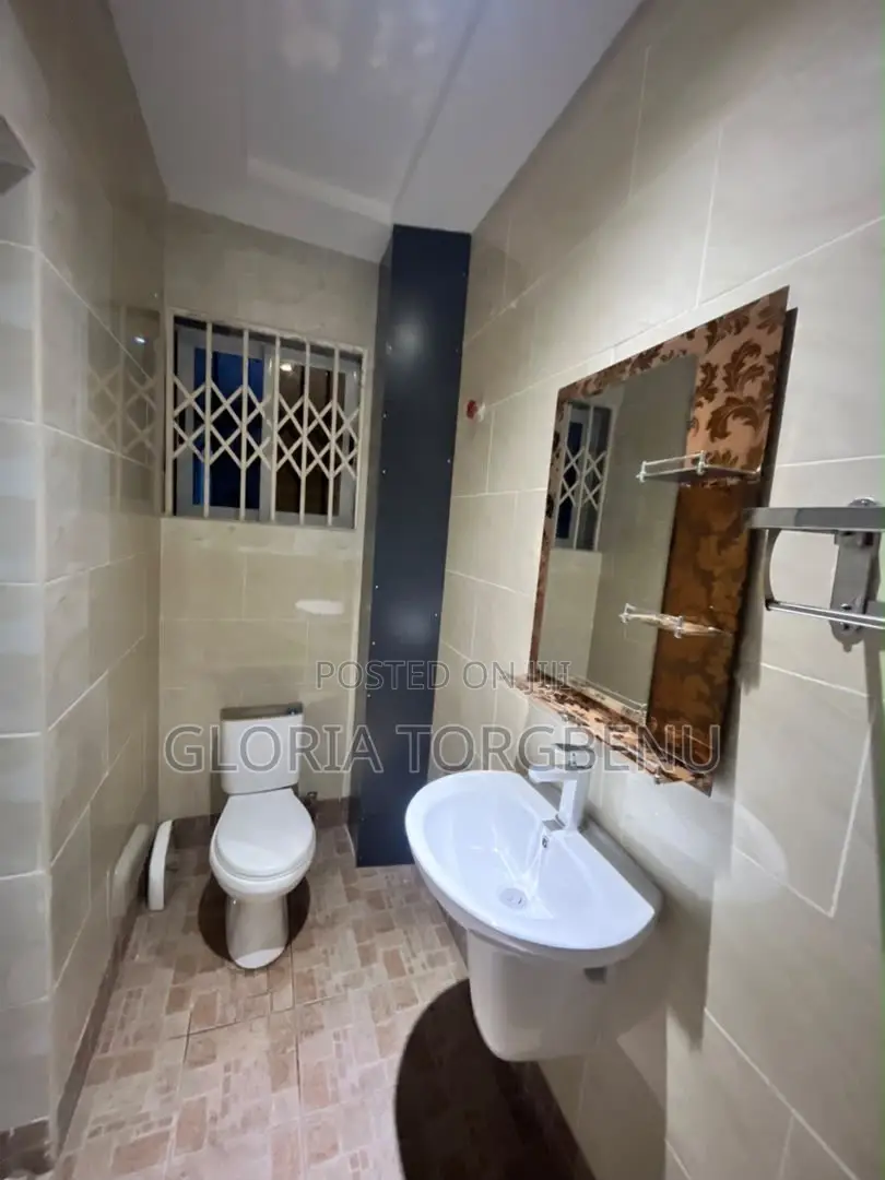 2bdrm Apartment in East Legon for rent